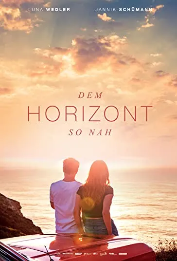 پوستر Close to the Horizon
نزدیک به افق